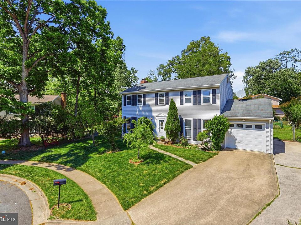 1st image of 211 Whispering Wind Ct SE