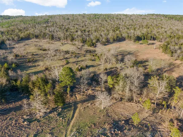 E 1860th Rd, Moyers, OK 74557