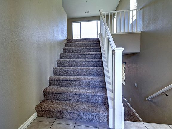 4th image of 7226 Regent Pond St