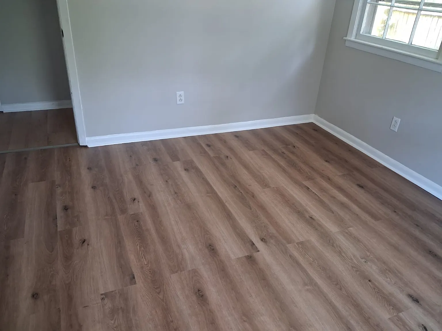 3 bed, 1322 sqft, $1,400 — Photo 4