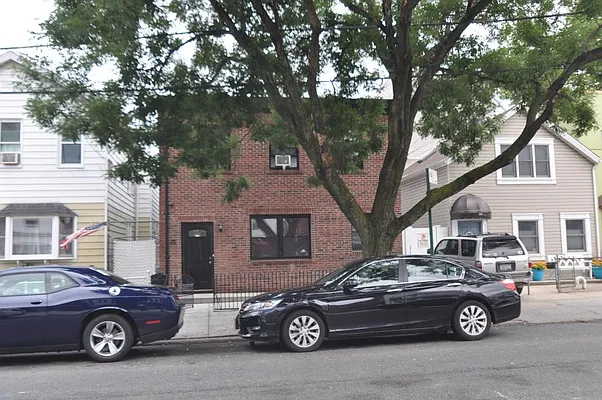 Rented by Keller Williams NYC | media 12