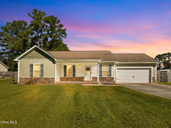 2910 Dawson Cabin Road, Jacksonville, NC 28540