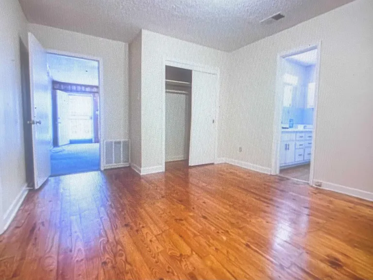 494 Fernwood Ave — Photo 4