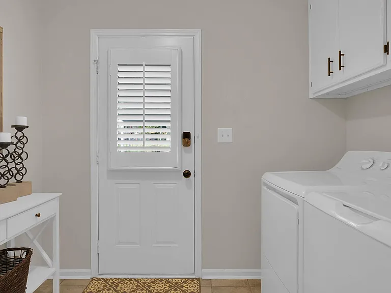 Ware Hill Dr — Photo 29