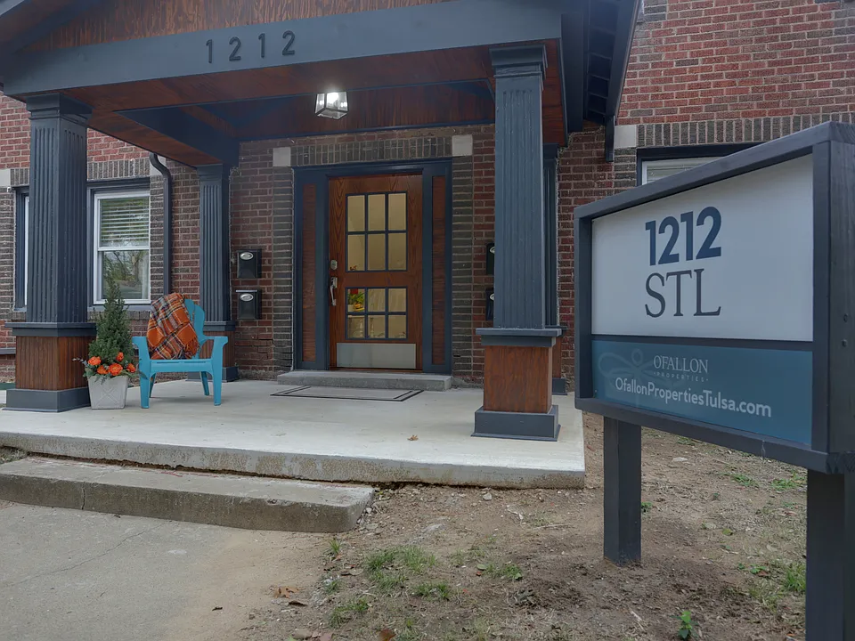 1212 S Saint Louis Ave #A