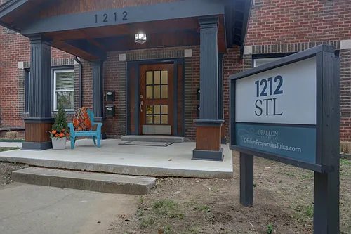 1212 S Saint Louis Ave #A Photo 1