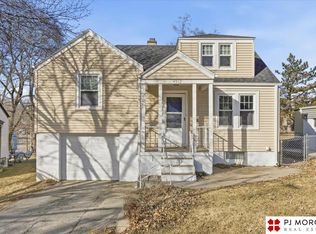 4912 William St, Omaha, NE 68106