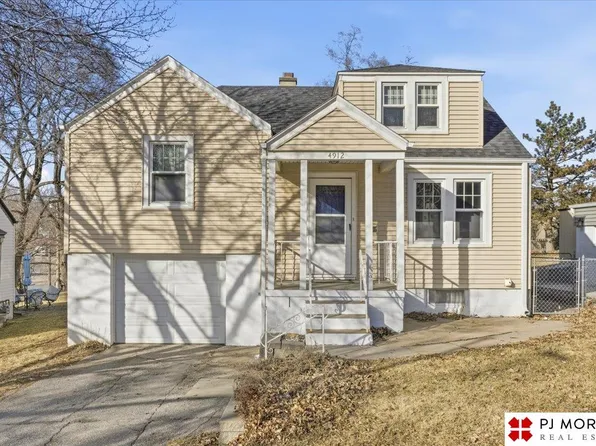 4912 William St, Omaha, NE 68106