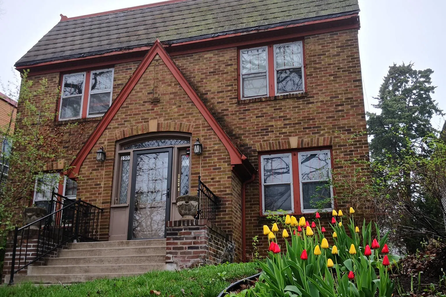 Saint Clair Ave, Saint Paul — Photo 1