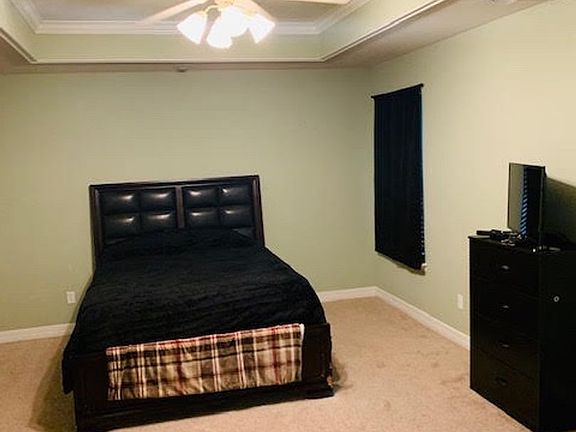 3rd image of 636 Whitefield Ln