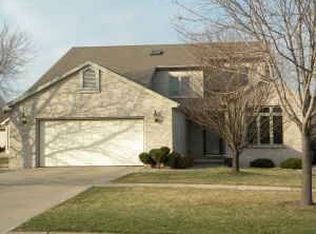 1775 Ridgeway Dr, De Pere, WI 54115