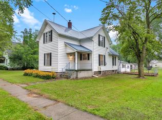 123 Burton St, Pompeii, MI 48874