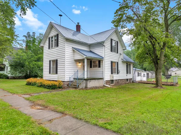 123 Burton St, Pompeii, MI 48874