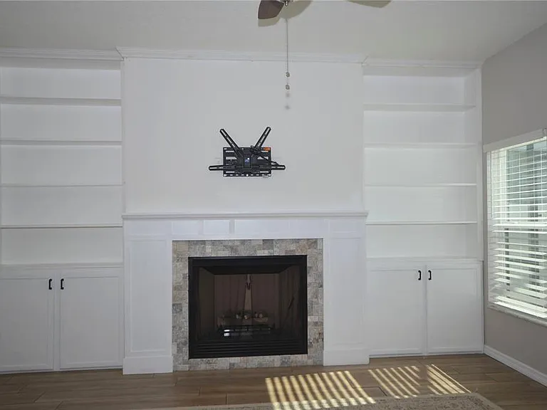 1625 Emerald Hill Way — Photo 6