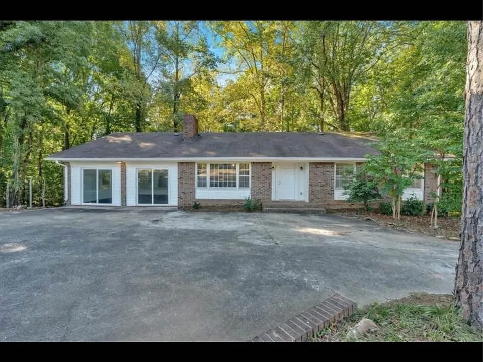 3618 Cumming Hwy