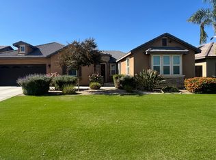 7315 Whiskey Creek Dr, Bakersfield, CA 93311