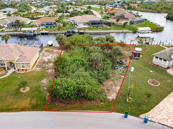 9462 Wacker Ter #13, Pt Charlotte, FL 33981