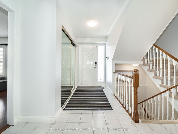 4th image of 2 Bryant Rd