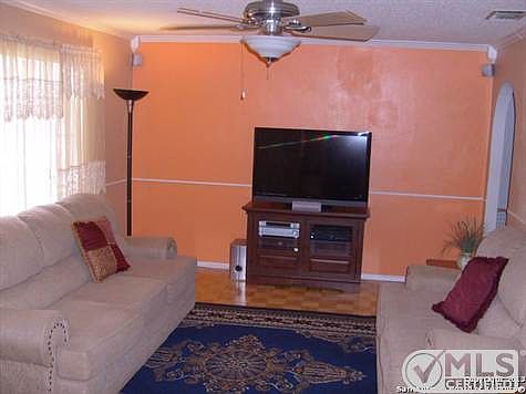 3rd image of 268 Storeywood Dr