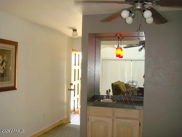 2 bed, 2.0 bath, 1300 sqft, $2,000 — Photo 3