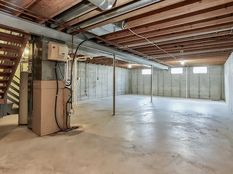 1280 Garden Village Dr — Photo 16