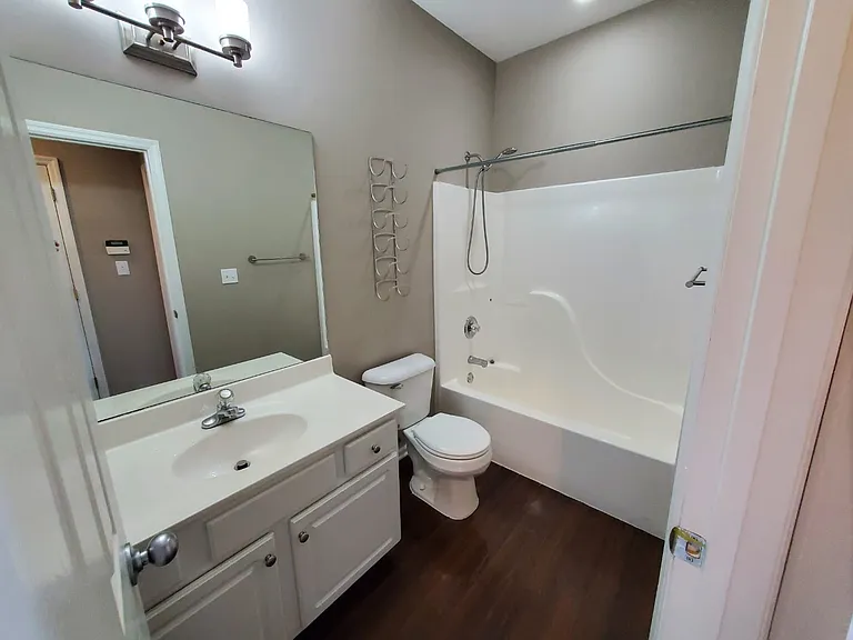 2712 Bay Cedar Cv — Photo 9