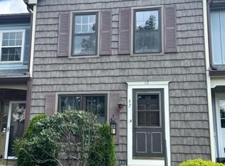 42 Duck Hawk Ct, Hackettstown, NJ 07840