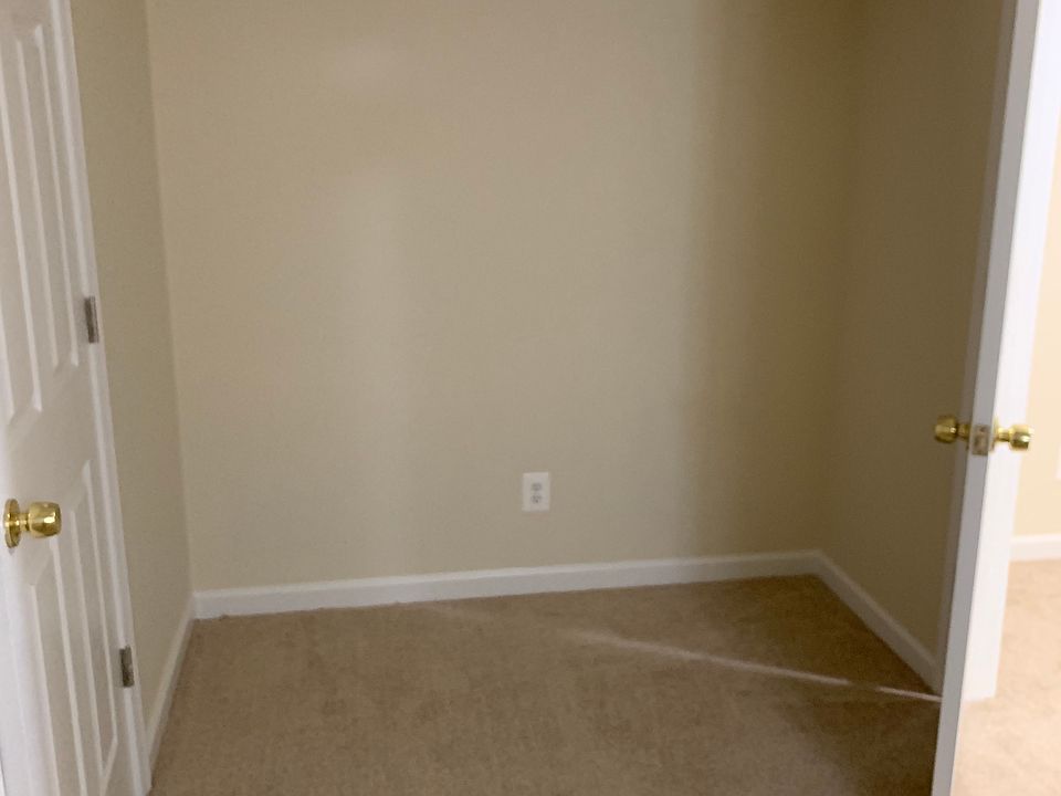 2nd image of 3608 Dunlap St