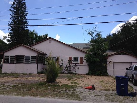 3rd image of 601 S Melville Ave