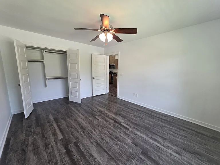 637 Hidden Springs Dr #1 — Photo 6