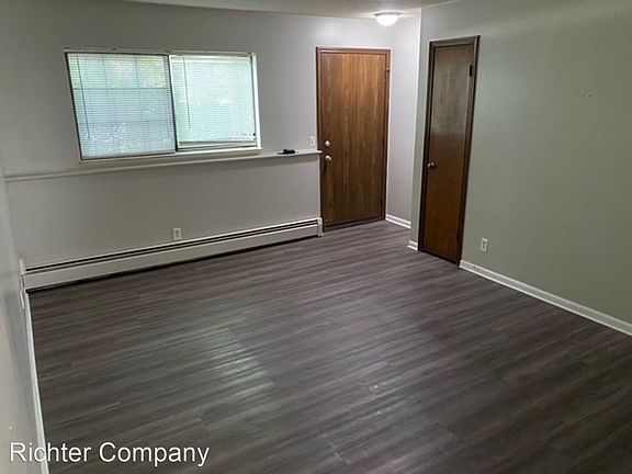 3rd image of 1237 60th St SE #10257830