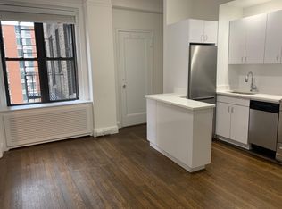 196 Wayland Ave APT 1, Providence, RI 02906