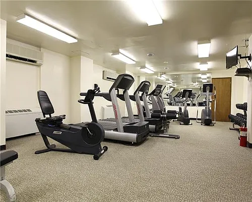 Sold by Exclusive Properties Sotheby's International Realty | media 9