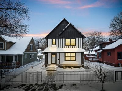 2639 James Ave N, Minneapolis, MN, 55411