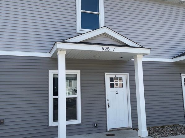 625 Simpson Ave #2