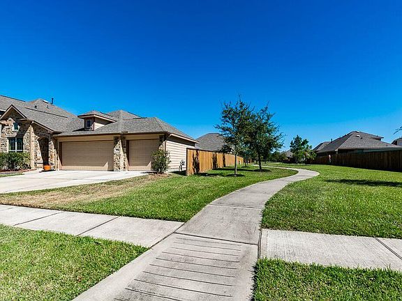 4th image of 6914 Hunters Creek Ln
