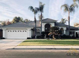 11012 Bright Water Way, Bakersfield, CA 93311