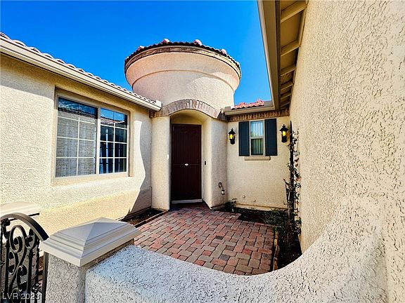 5th image of 269 Pebble Canyon Dr