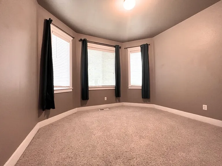 9024 W Dalton Pl — Photo 7