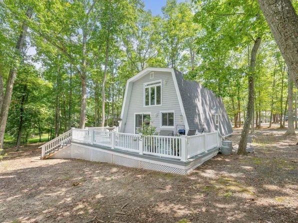 49 Bunker Blvd, Palmyra, VA 22963