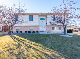 2600 Hampson Ct, Zion, IL