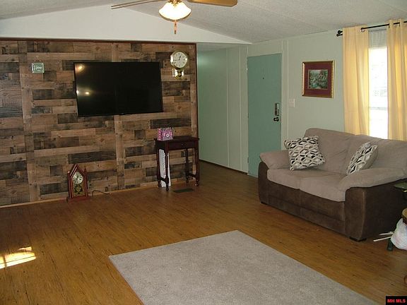 2nd image of 661-73 Nubbin Ridge Rd