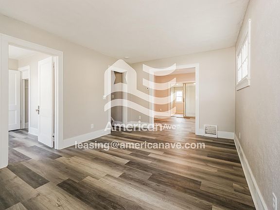 2-Living Room