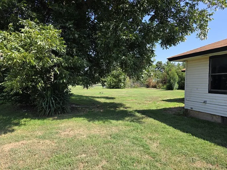10311 Bellview Dr — Photo 23