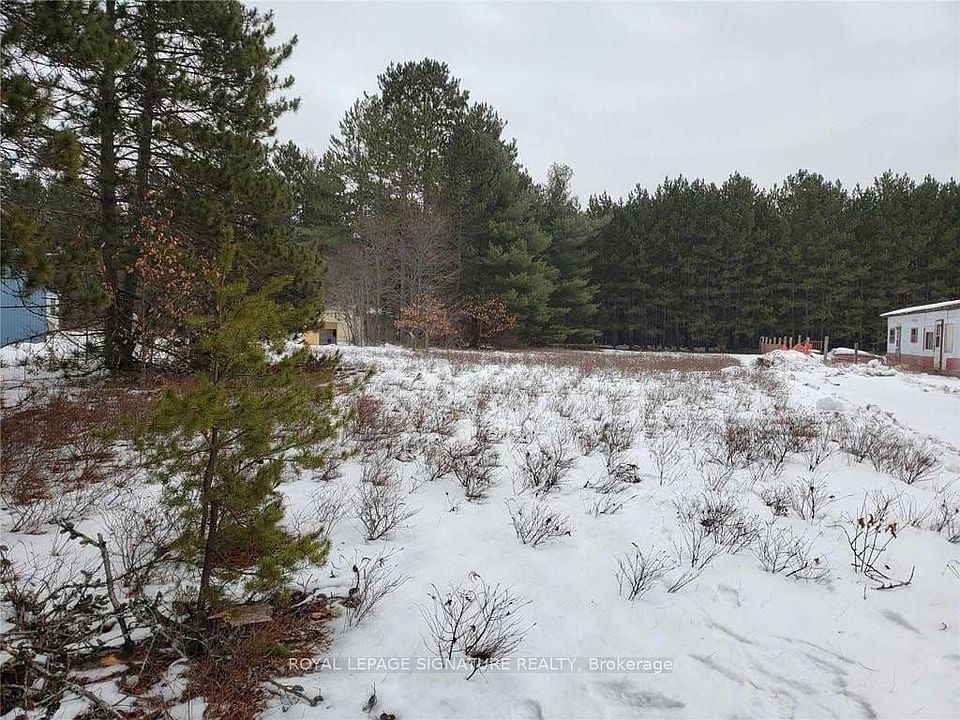 1st image of 39780 Combermere Rd