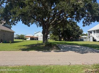 105 Buena Vista Dr, Long Beach, MS 39560