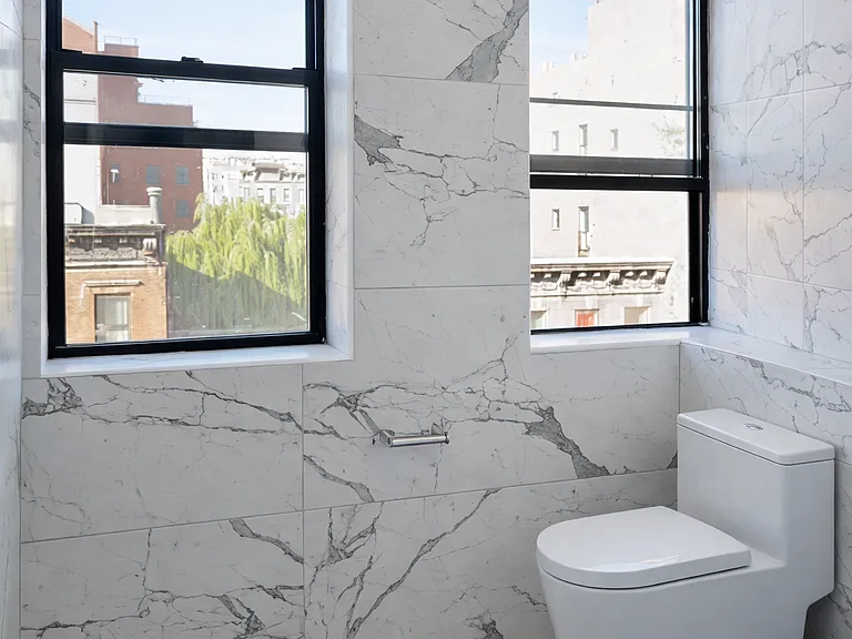 2118 2nd Ave #PENTHOUSE — Photo 7