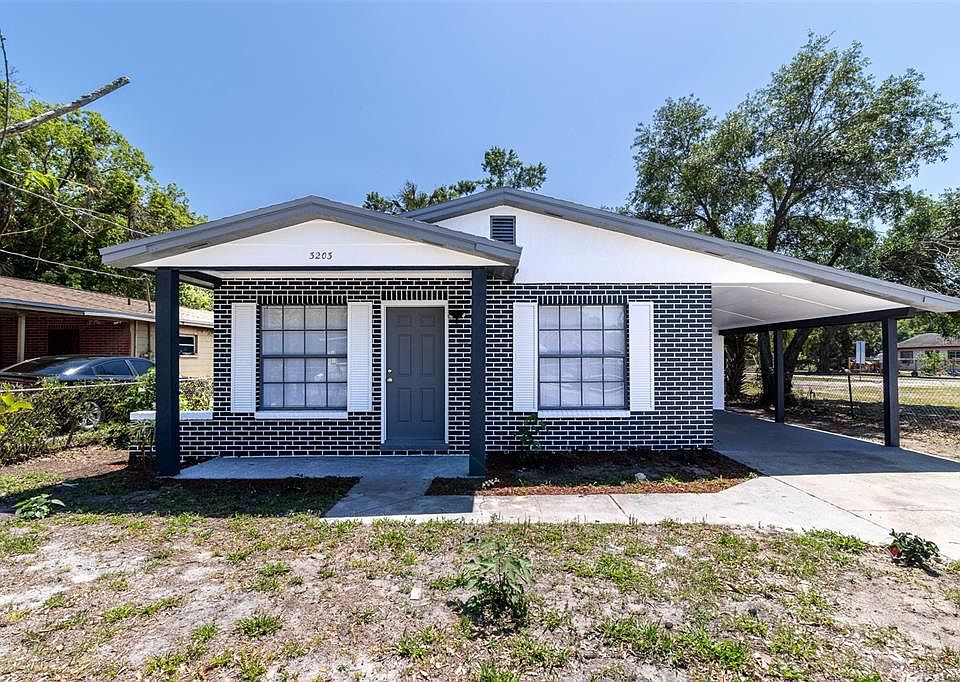 1st image of 3203 E WILDER AVENUE