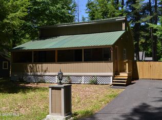 5 Sande Ln, Corinth, NY 12822