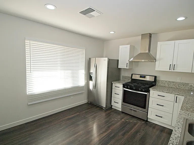 626 Valley Rd #202 — Photo 3